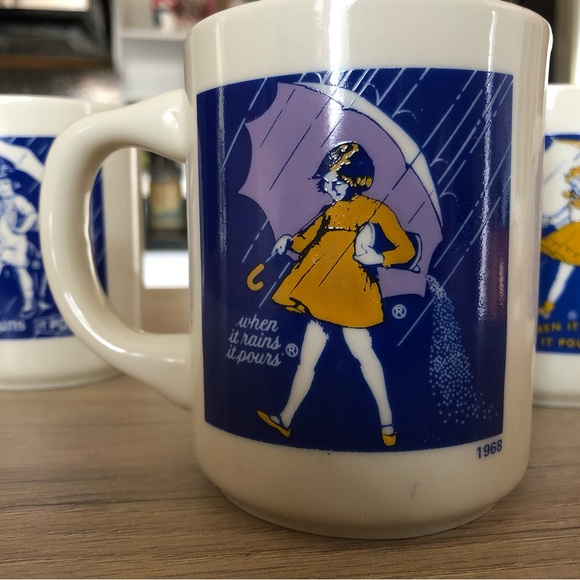 New Morton Salt Coffee Mugs (set of 4) - Picture 3 of 6